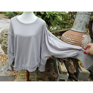 Talulah Oversized Cropped Sweatshirt DISTRESSED HEM SPLIT CUFFS Gray Soft Medium